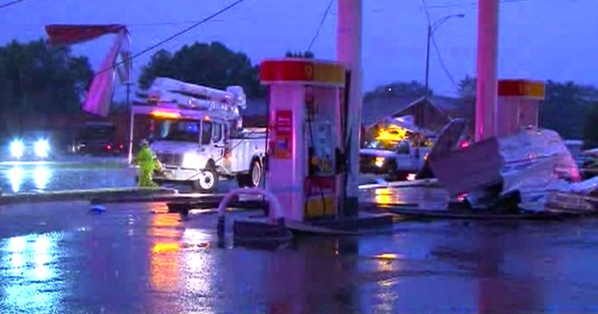 Storms Sweep Through Tennessee and Alabama